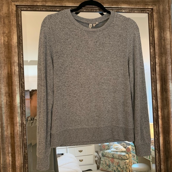 PacSun sweater - Picture 2 of 6